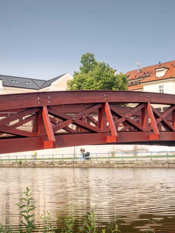 Lávka Sokolovský ostrov ČB